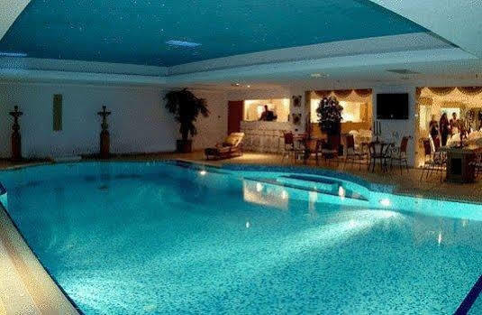 Mirage Suites Kuwait City Екстер'єр фото