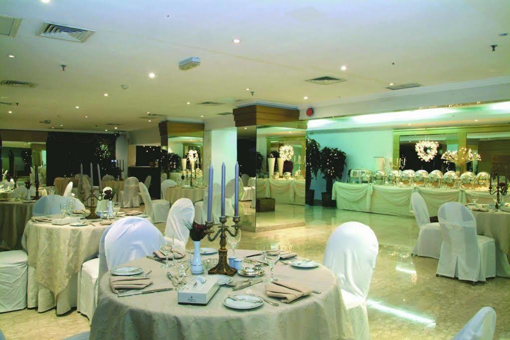 Mirage Suites Kuwait City Екстер'єр фото